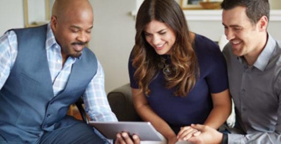 RE/MAX partners with online real estate brokerage Redfin RE/MAX partners with online real estate brokerage Redfin