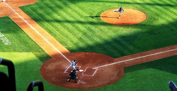 Fan injuries from foul balls up dramatically Fan injuries from foul balls up dramatically