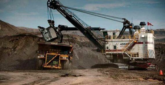 Oil sands mining energy Oil prices on the rise as output squeezed